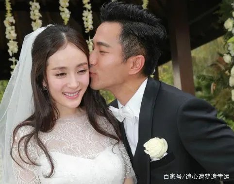 夜光剧本曝光后，杨幂出面力挺刘恺威，为何却在2年后分手，背后什么原因