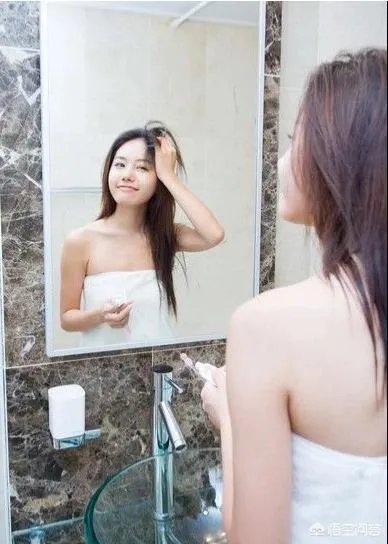 如何利用镜像拍一些有趣的人像?