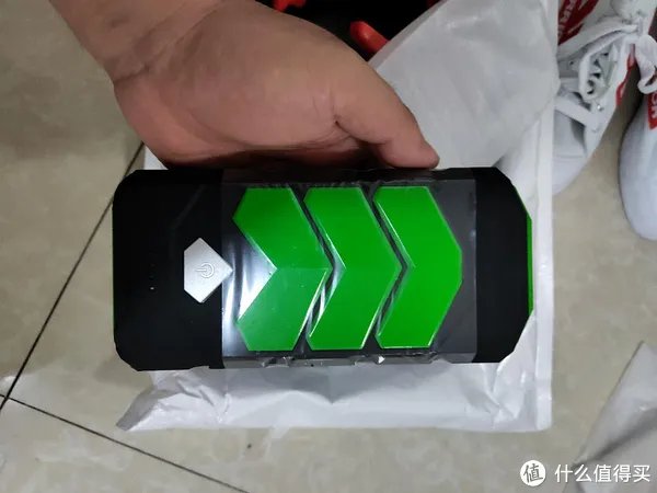 应急启动电源