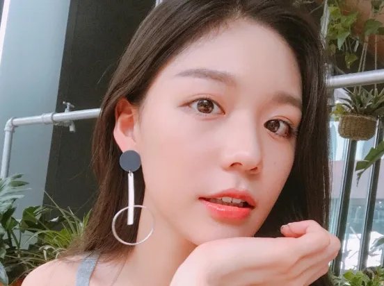 綦美合和王一博是什么关系?王一博有过几段感情经历?