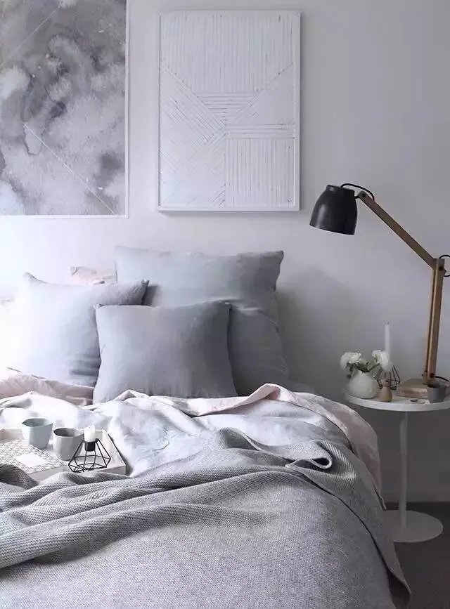 爱你，中产灰
