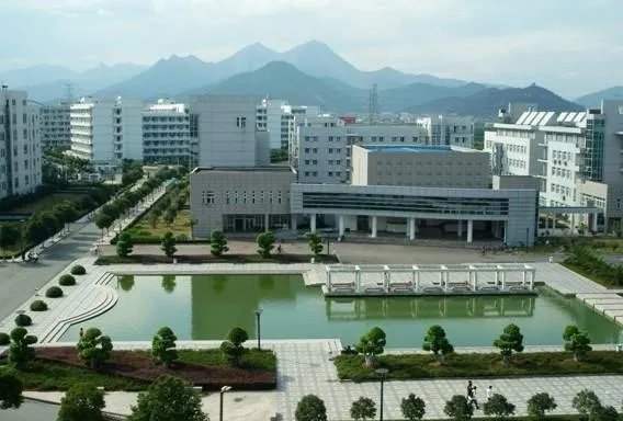 温州 大学