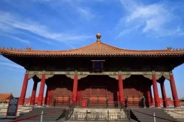 “托梁换柱”这一词语是典故吗?表达了什么意思呢?