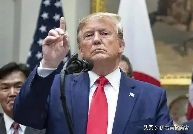 美国现在的疫情越来越严重，中国该不该伸手大力援助？
