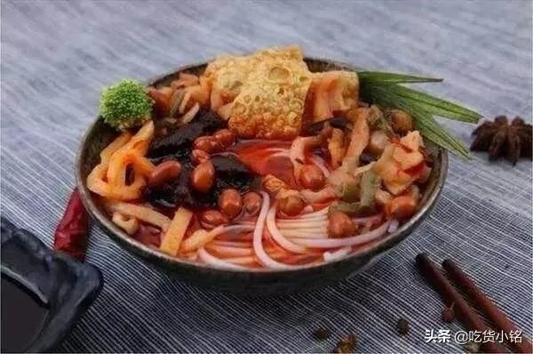 你第一次吃螺蛳粉有什么经历?