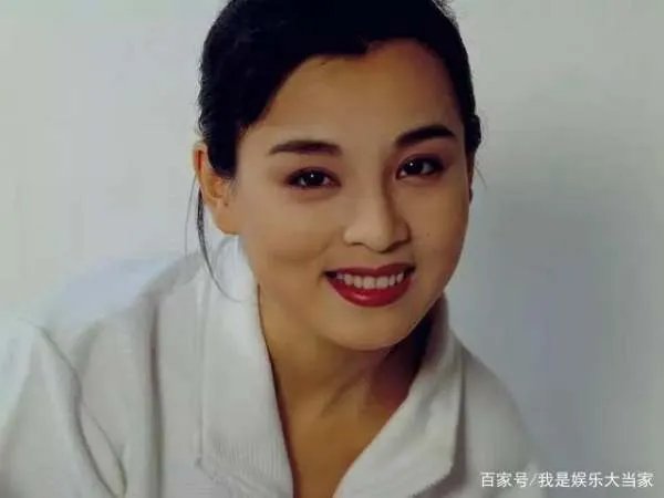 比陈红还美的赵明明,近况如何?