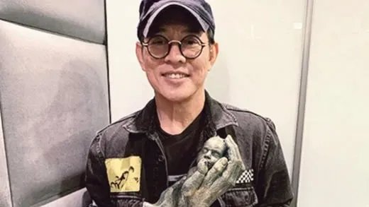 李连杰抵港捐款怎么回事:详情具体真相曝光