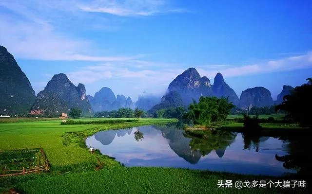 国庆国内游收入超6000亿,你愿意国内游还是国外游?