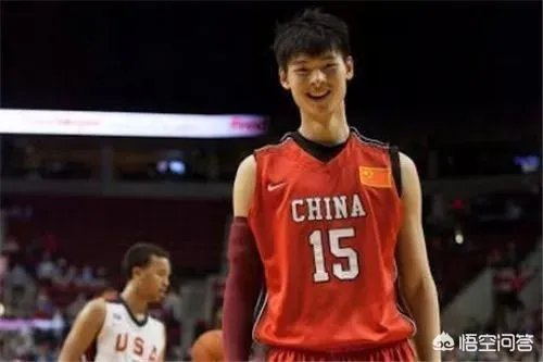 全村新希望，郭昊文将参加耐克篮球峰会，他会成为第二个郭艾伦吗？