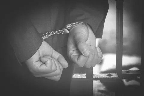 有价证券诈骗罪的刑事责任是怎样的