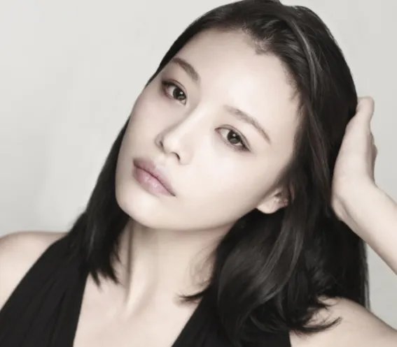 汪峰演唱会在即，二婚前妻突然发文怒怼章子怡，这是发生了什么？