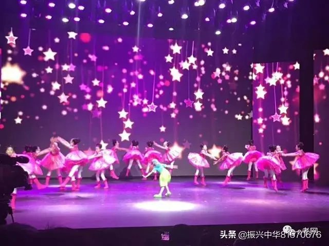 你认为广场舞能变成舞台艺术吗？