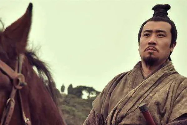 刘备一生错过的两位猛将，一人可定天下，一人可救国，分别是谁？