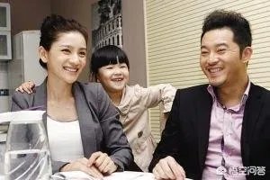 有哪些明星姐弟恋让人最羡慕?