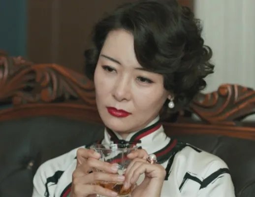 《神探柯晨》李曼丽的扮演者是谁？她最后结局怎么样？