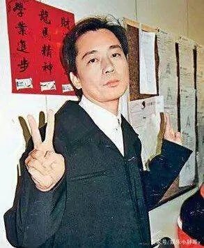 因1句话遭张国荣封杀,从红极一时沦落为“4大癫王”,如今怎样了 ?