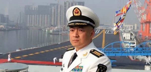 张铮 参谋长